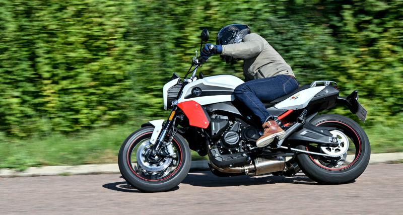 Mash FR750: Der Roadster in der Oberliga? -Mash FR750