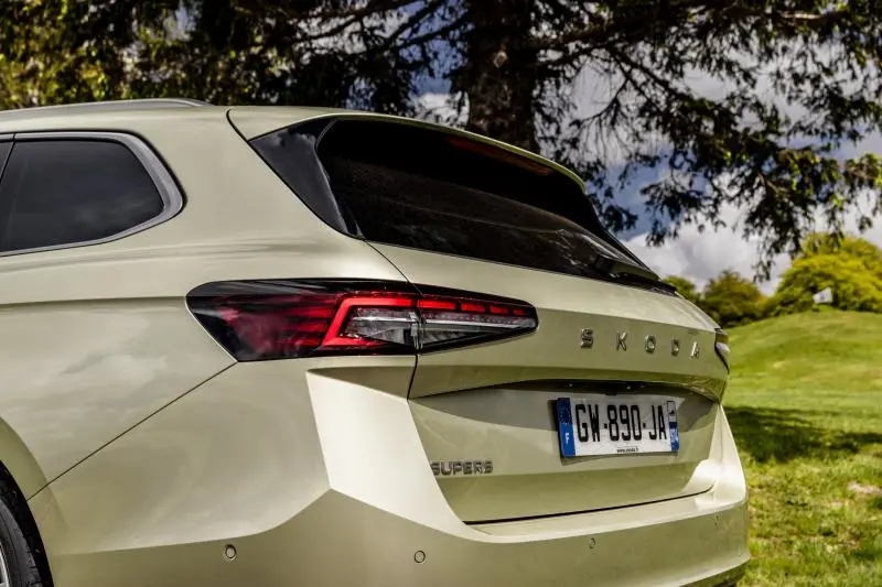 Skoda Superb Combi 2.0 TDI 150 Test: 2.500 km am Steuer der Diesel-Kombi-Version – Skoda Superb Combi 2024