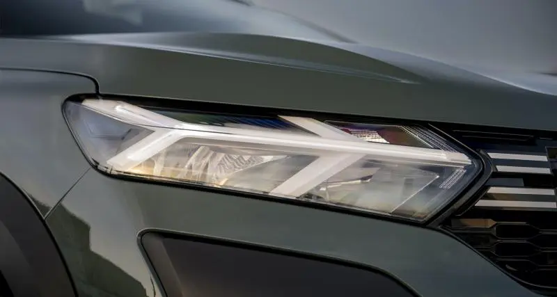 Dacia Jogger TCe 110 PS Test: Was ist der kleine Benziner in einer 7-Sitzer-Konfiguration wert? - Dacia Jogger Extreme