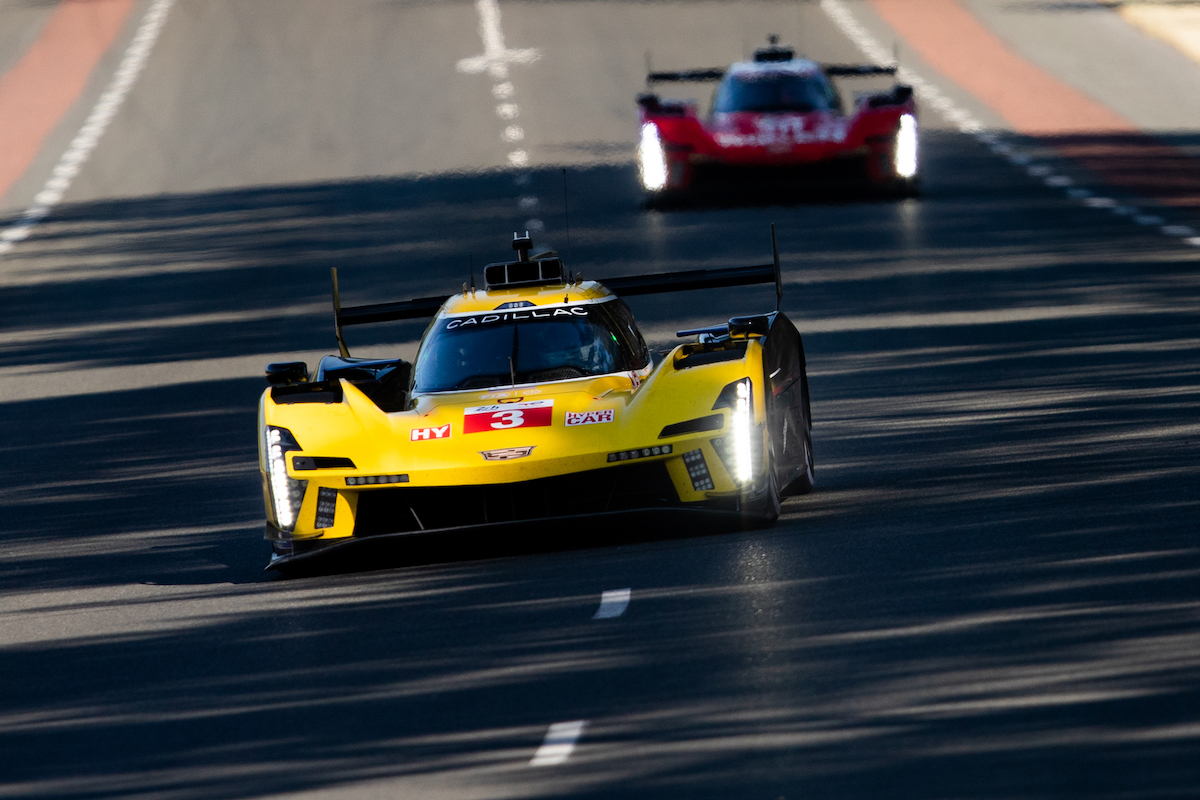 die cadillac-entscheidung löst hitzige debatten aus: erfahre, warum die jüngste wahl des autobauers für kontroversen sorgt und welche auswirkungen sie auf branche und kunden haben könnte.