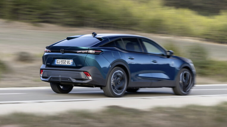 Peugeot 408 elektrisch